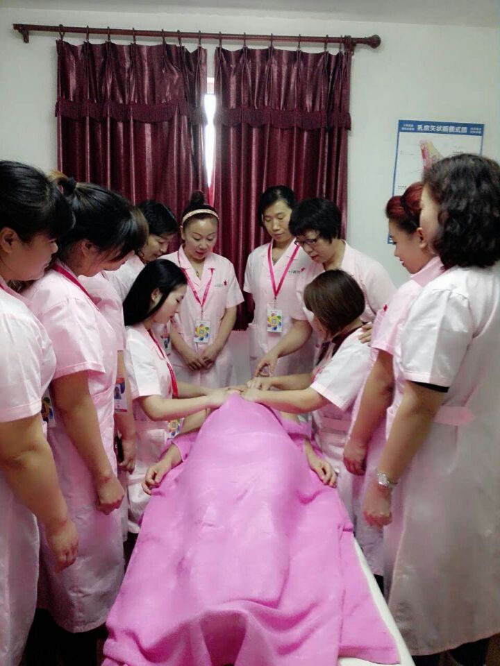 月嫂培訓費用是多少錢(qián) 政府辦的免費月嫂培訓怎么樣