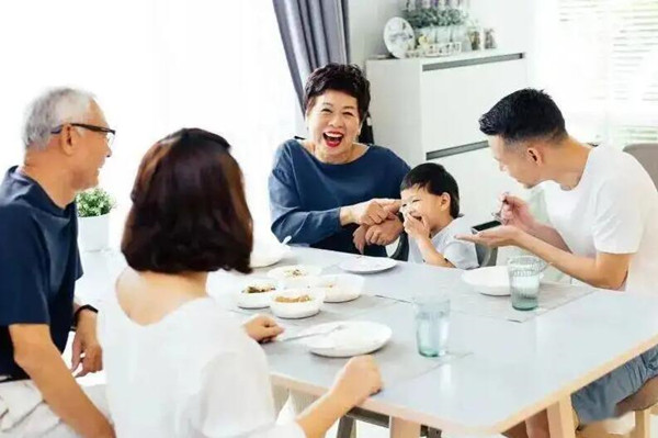 做保姆拒絕自我感動(dòng) - 為什么干了那么多活，雇主還是不滿(mǎn)意？